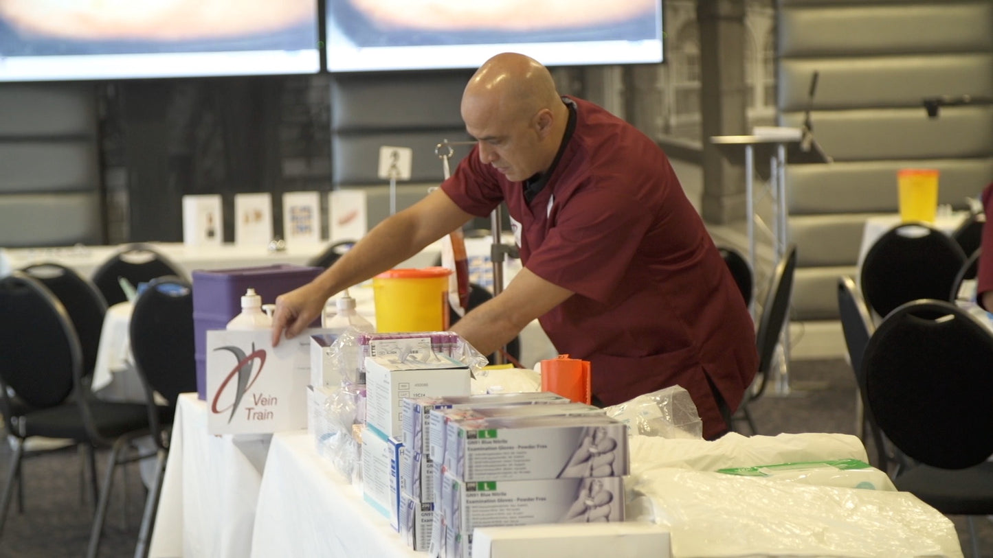 Pro 1+Live - Venepuncture and Cannulation Course